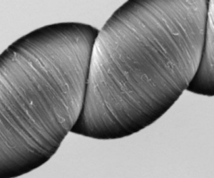 Récupérer les fibres de carbone des matériaux composites grâce aux puissances pulsées