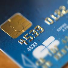 Japon : le premier distributeur automatique de billets sans carte bleue