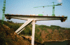 Figure 28 - Truyère viaduct under construction, with temporary pier (Source JAC)