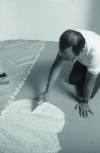 Figure 16 - Gluing parquet floors with water-based vinyl glue (photo Ato Findley)